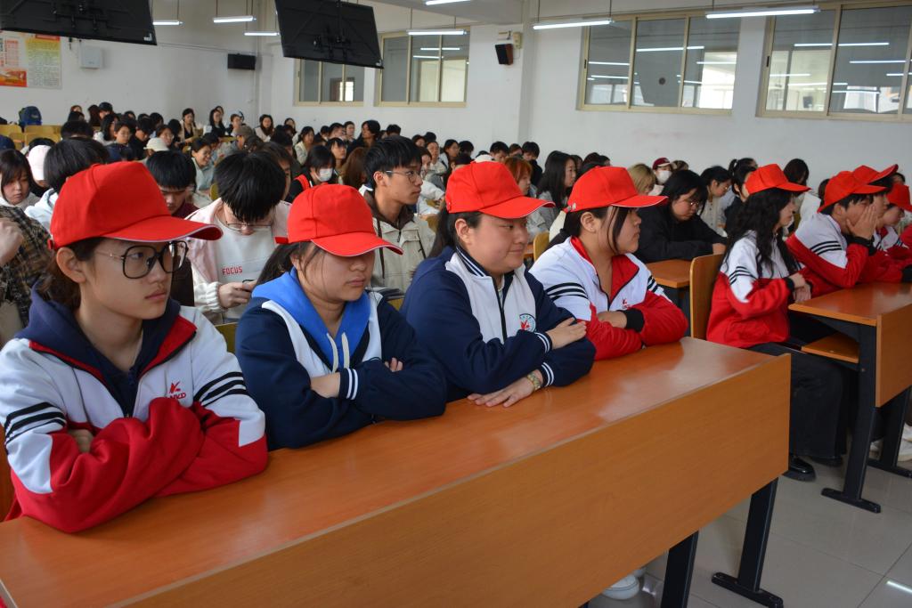 教师名录 客座教授 师资招聘 教师风采