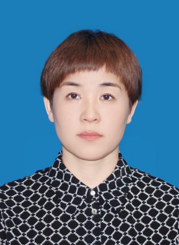 性 别:女