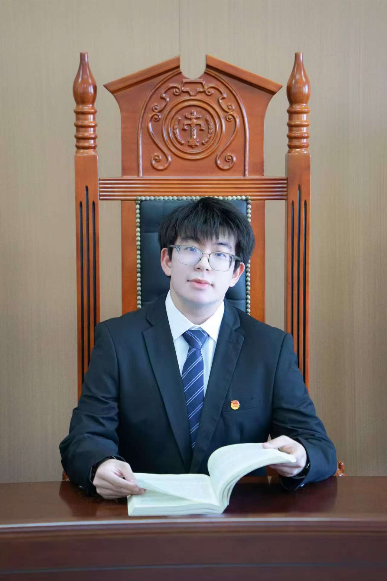教师名录 客座教授 师资招聘 教师风