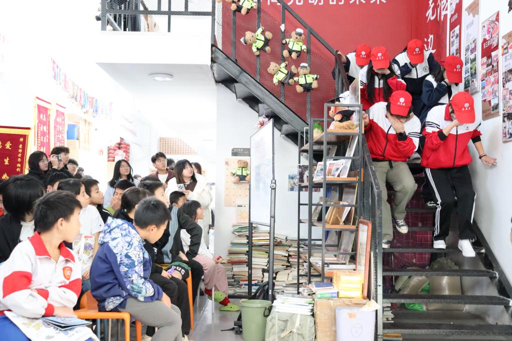 学工队伍 思政bettor伟德官网携