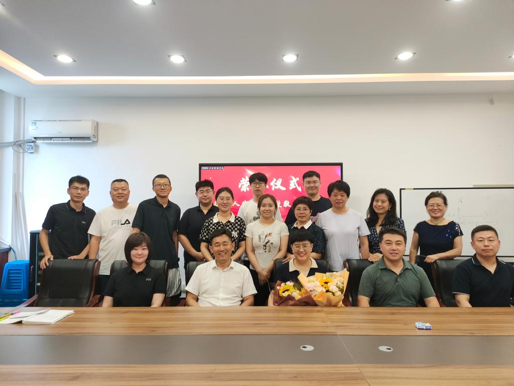激励伟德bv国际体育新人权益工作队伍