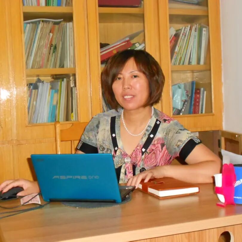 充分发挥先进典型的示范引领作用