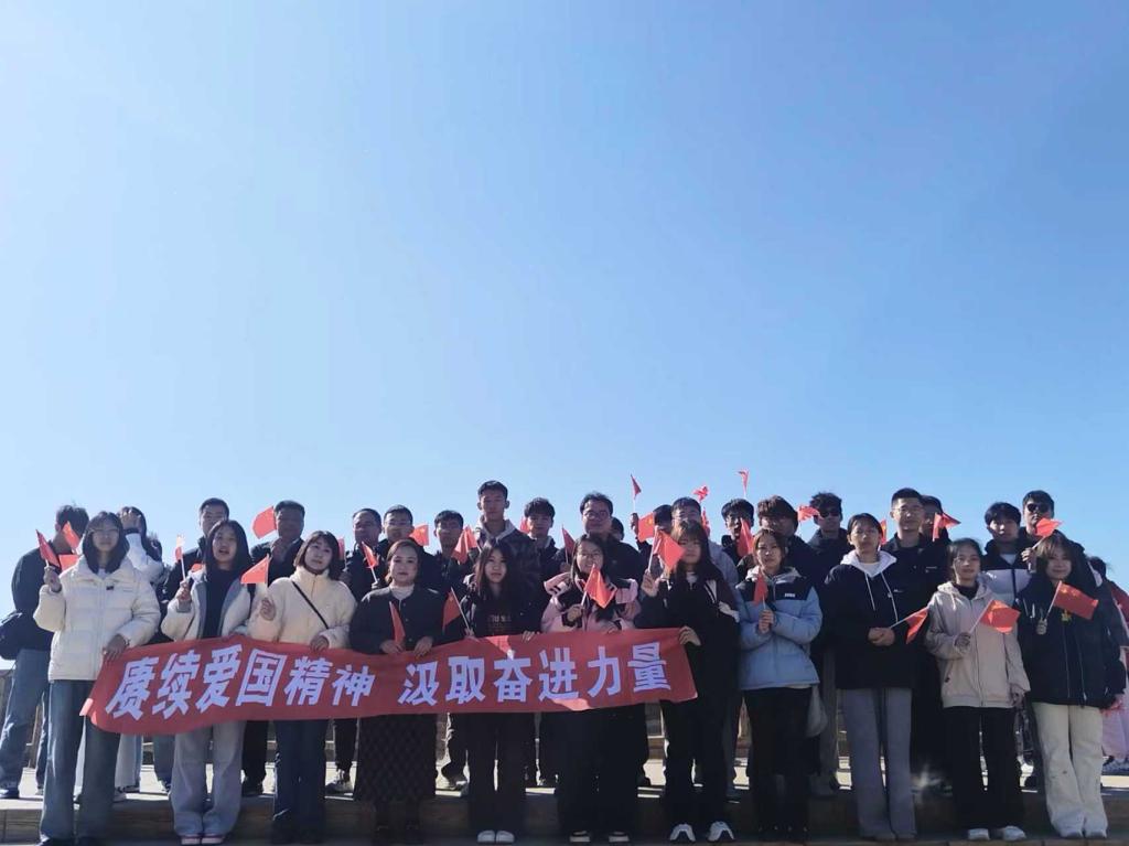 加强高校伟德bv国际体育官方网站党支